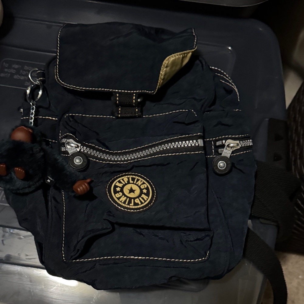 Vintage Kipling Dark Blue Backpack with Keychain